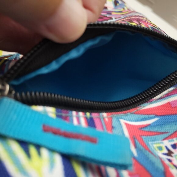 Reaction Kenneth Cole Multi Colored Unisex Zipper Closure Back Pack - Picture 6 of 12